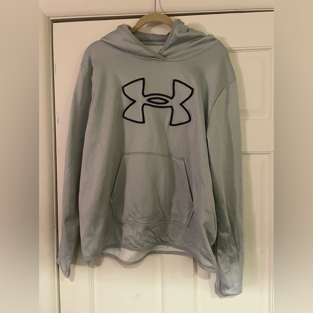 Under armour grey sweatshirt